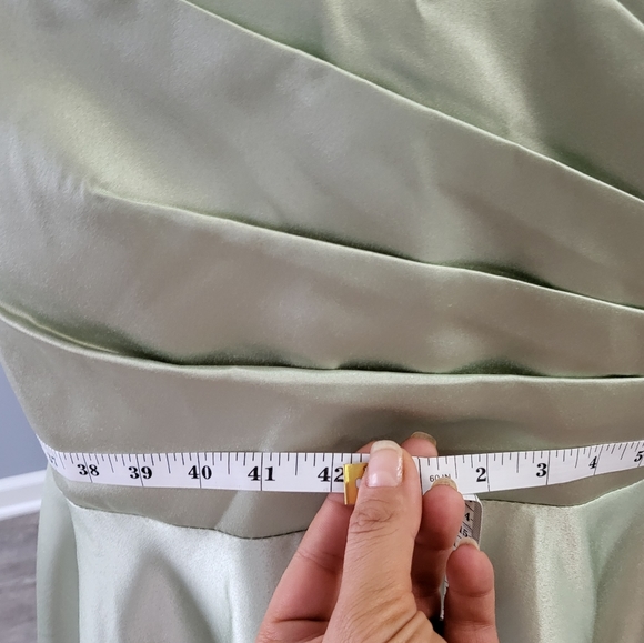 Wedding/Prom Dress - Picture 13 of 13